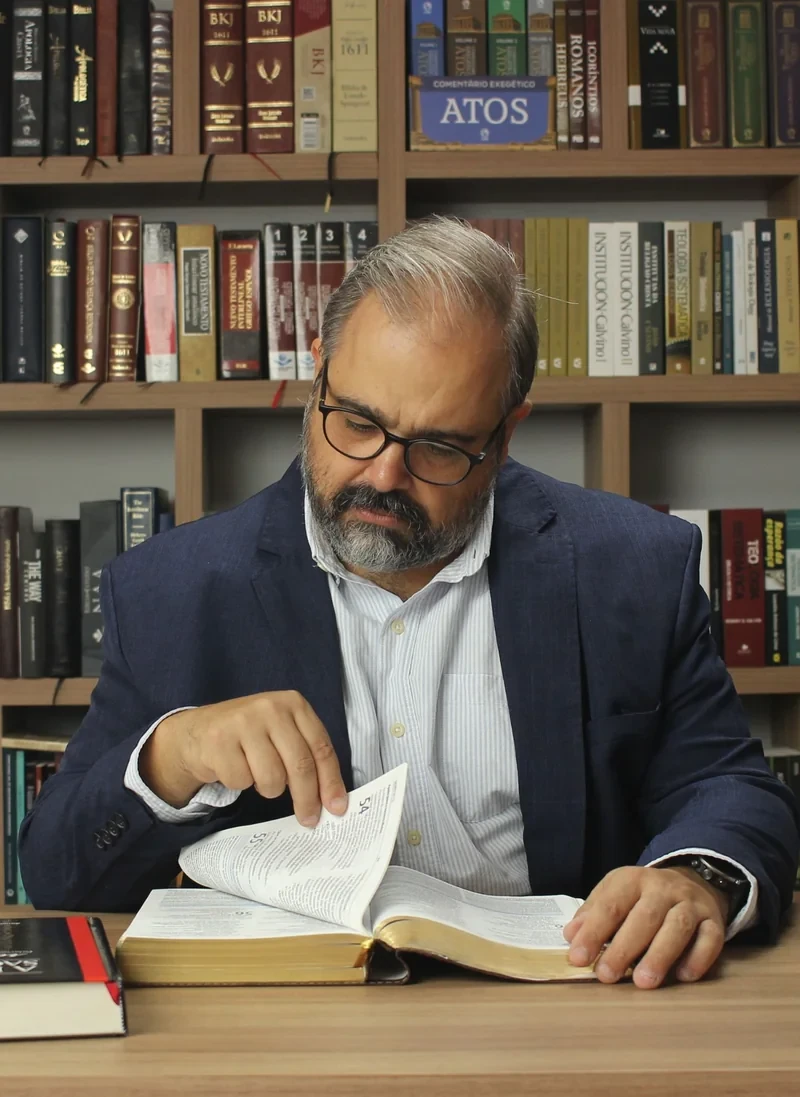 Pr. Raul Bolota Filho